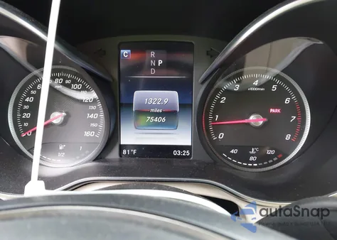 2016 Mercedes-Benz Glc 300 4Matic z USA, uszkodzony, nr VIN WDC0G4KB0GF081956